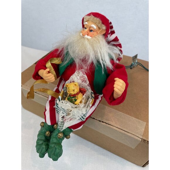 Vintage Animated Santa Bear in Gift Box FOR PARTS OR REPAIR B - Picture 2 of 9